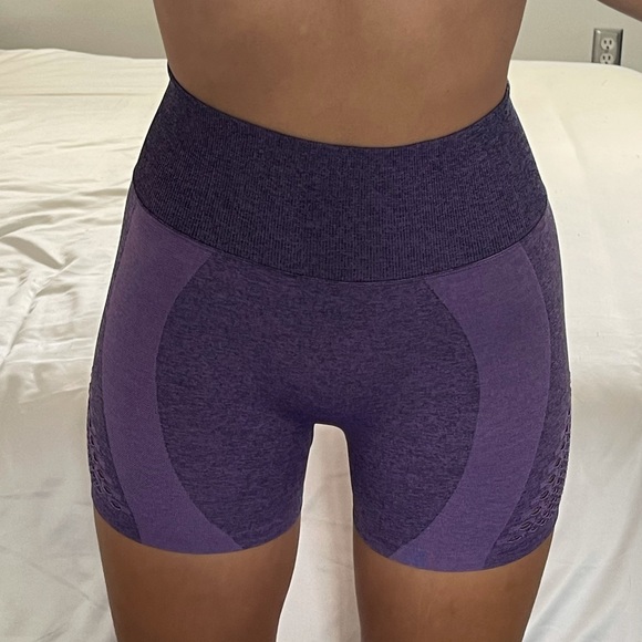 *** SOLD *** - Picture 2 of 3